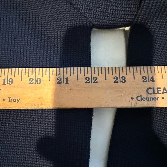 Filson Guide Sweater Navy Wool Made in USA size Small/Medium - Picture 4 of 7